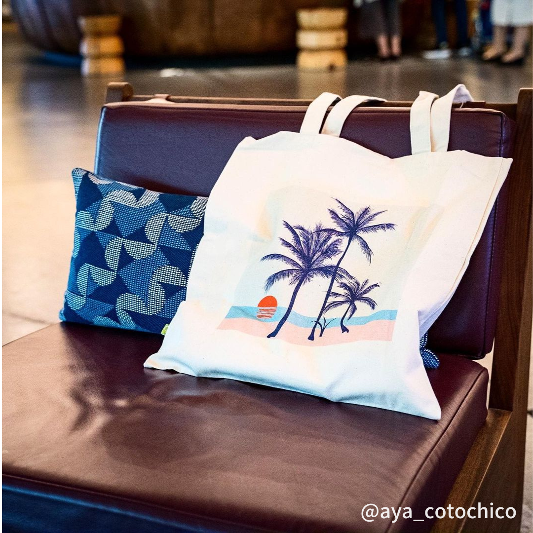 Palms On The Beach Tote Bag -  ヤシの木とビーチトートバッグ
