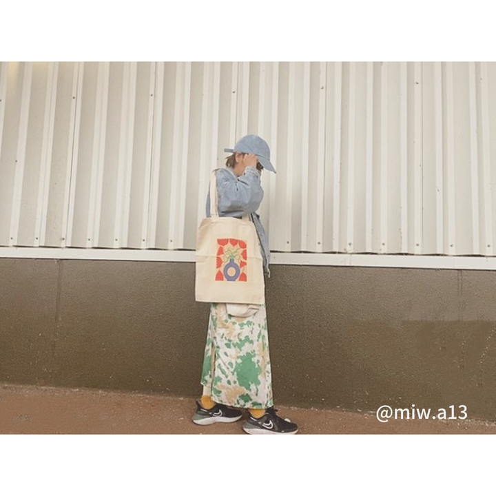Spring Tulips Tote Bag -  春のチューリップトートバッグ